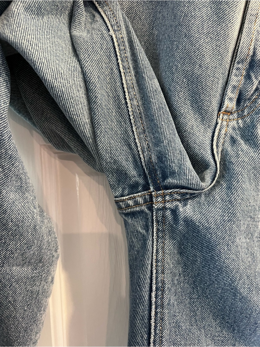 Ag Adriano Goldschmied Knoxx Style Boyfriend Jeans - Picture 5 of 16
